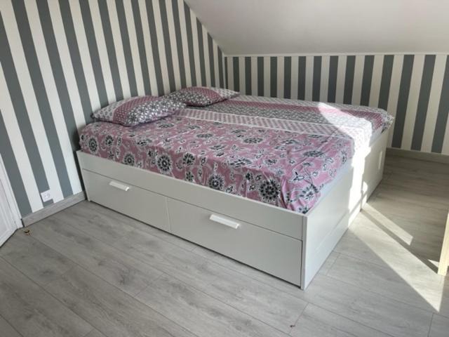 Photo of Bedroom in Veneux-les-Sablons
