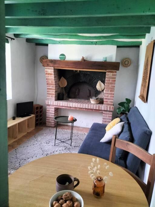 Photo of Livingroom in Ecardenville-sur-Eure