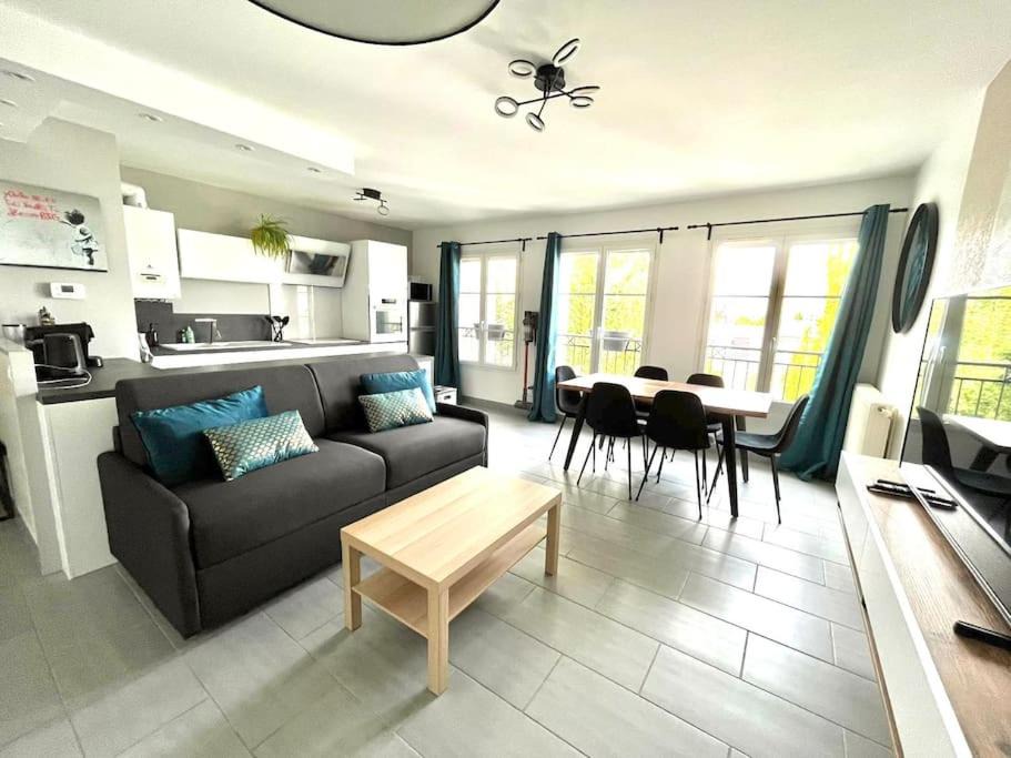 Photo of Livingroom in Serris