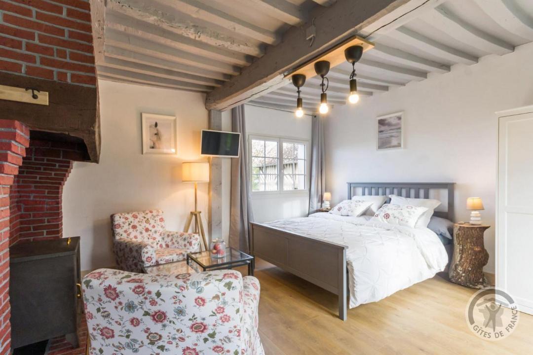 Photo of Bedroom in Garnetot