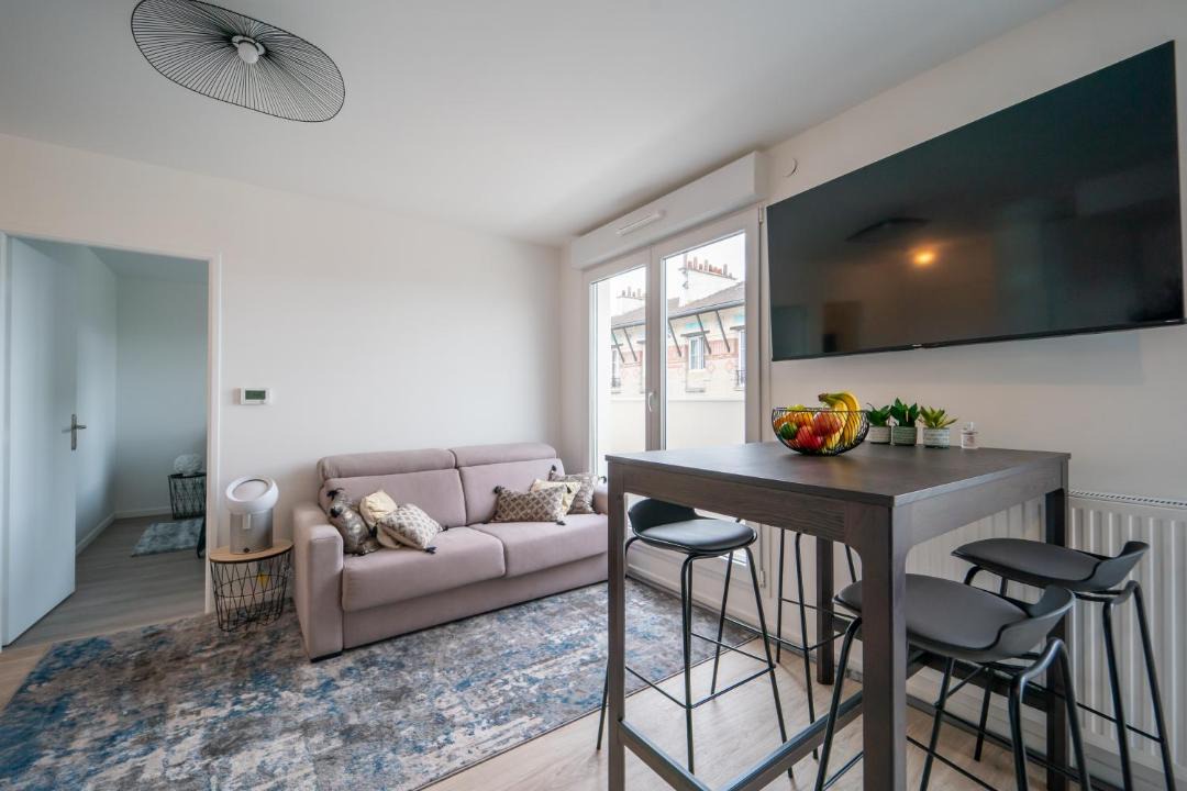 Photo of Livingroom in Le Bourget