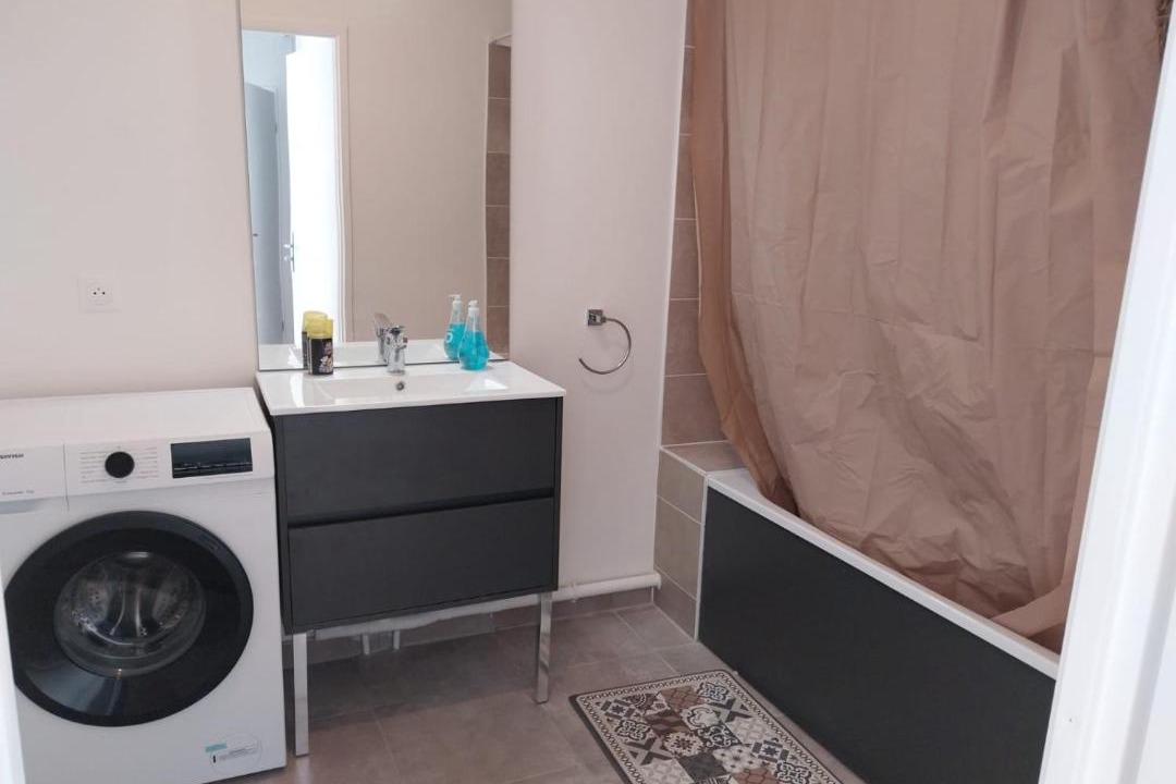 Photo of Bathroom in Sartrouville