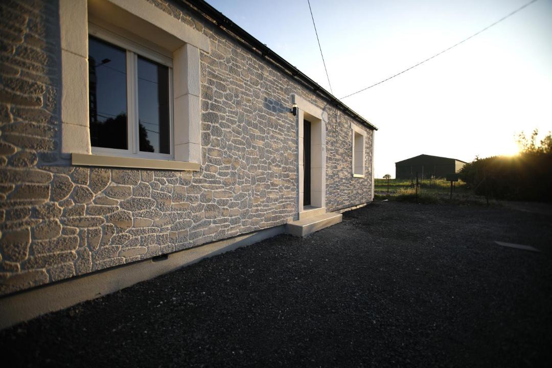 Photo of Buildings in Mesnil-Bruntel