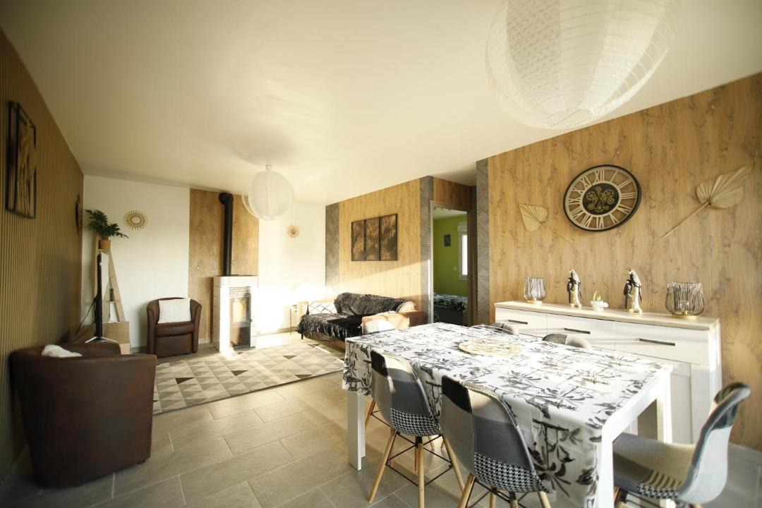 Photo of Livingroom in Mesnil-Bruntel