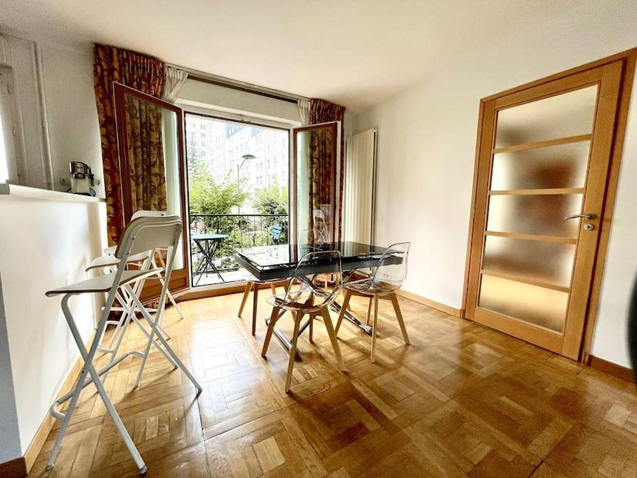 Photo of Livingroom in Pantin