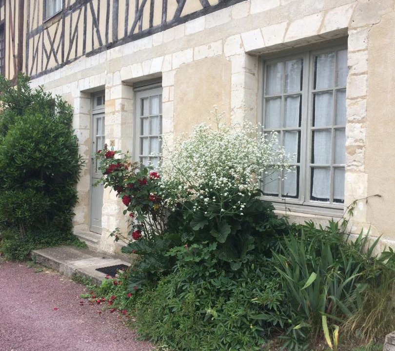 Photo of Buildings in Le Bec-Hellouin