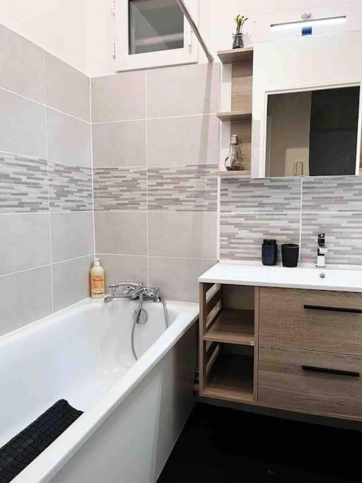 Photo of Bathroom in Bearn