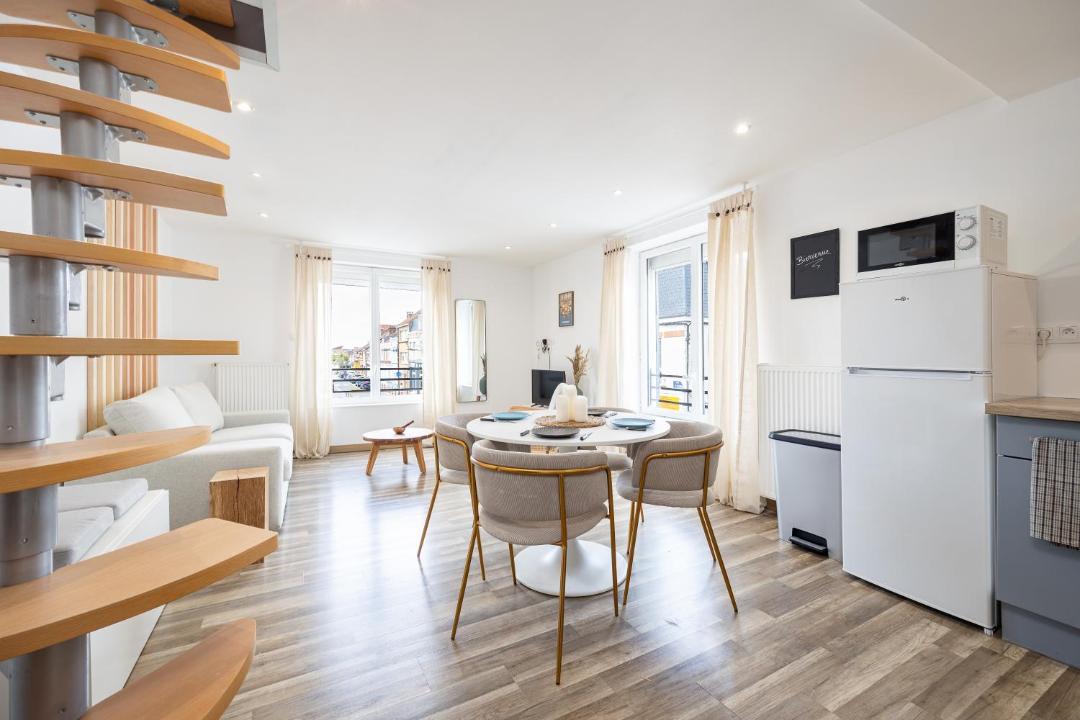 Photo of Livingroom in Petit-Fort-Philippe