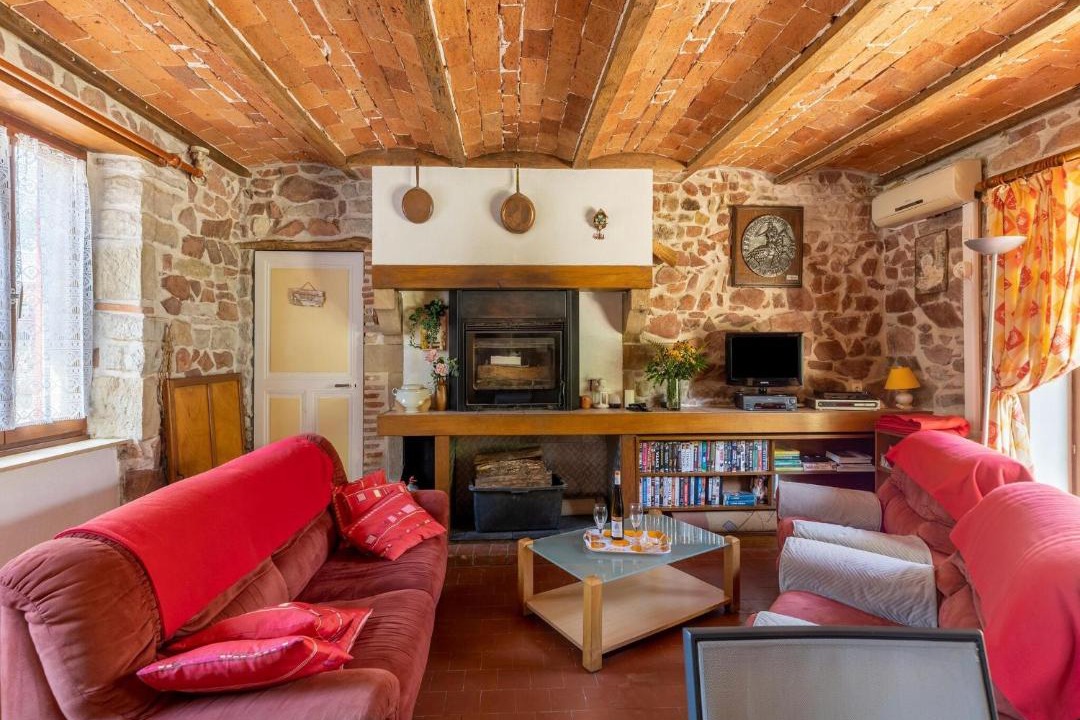 Photo of Livingroom in Rouy