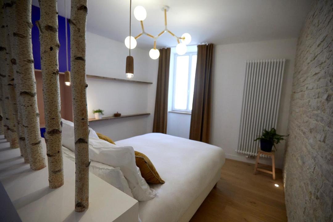 Photo of Bedroom in Savigny-les-Beaune