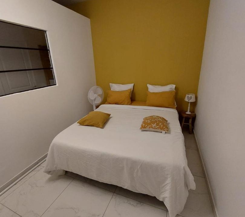 Photo of Bedroom in Stains