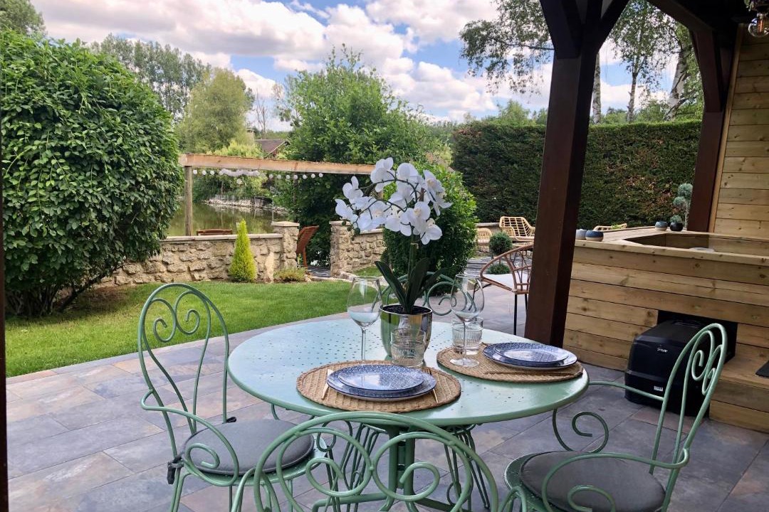 Photo of Patio Balcony in Prouilly