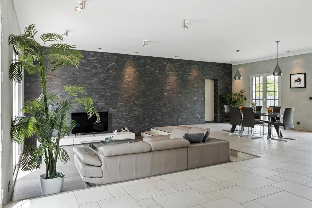 Photo of Livingroom in Gouvernes