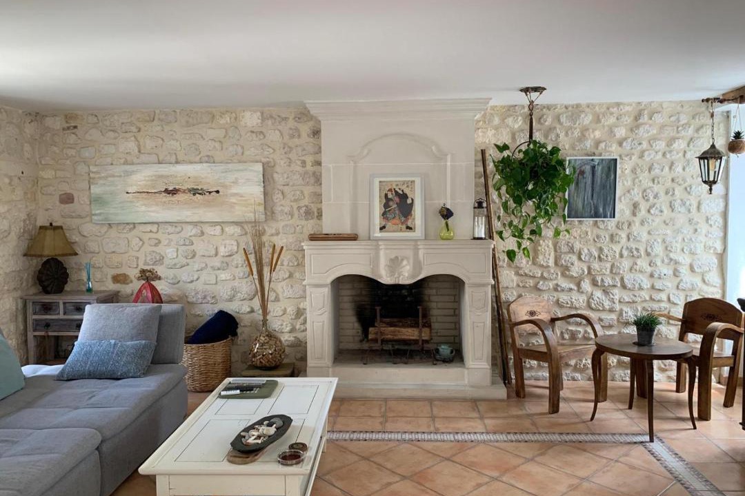 Photo of Livingroom in Saintes