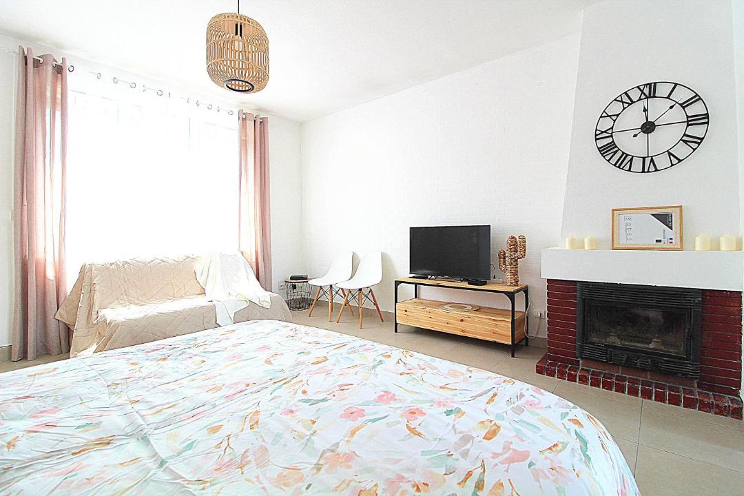 Photo of Bedroom in Breteuil
