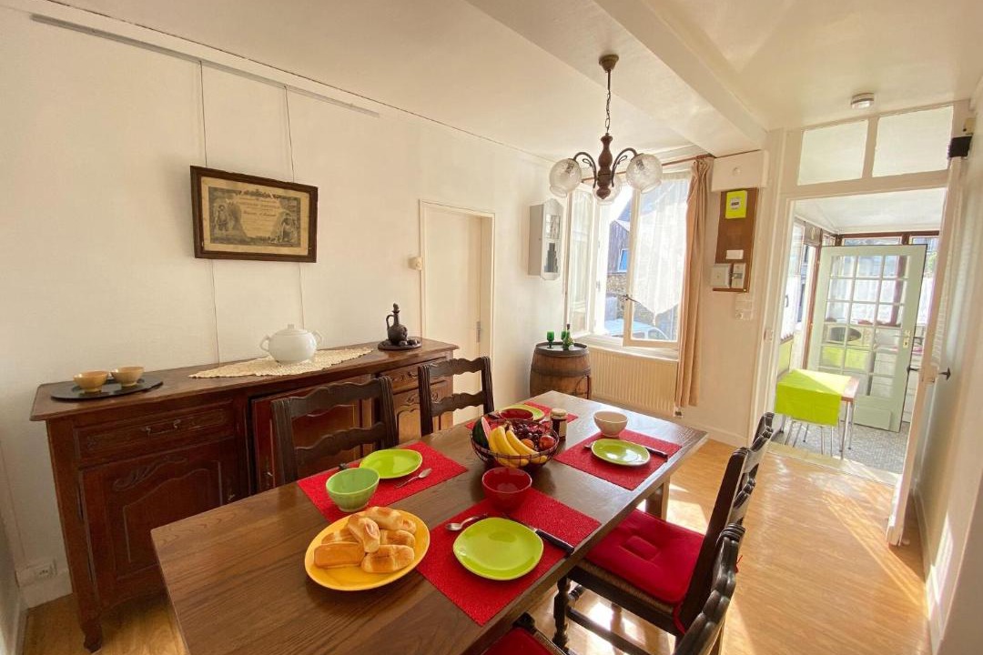 Photo of Livingroom in Fecamp