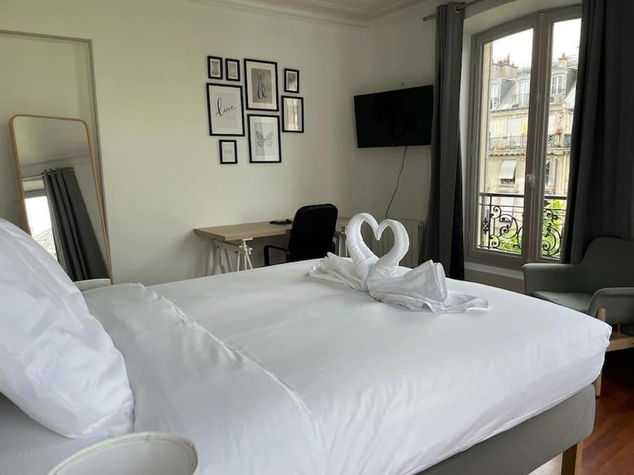 Photo of Bedroom in Saint-Merri