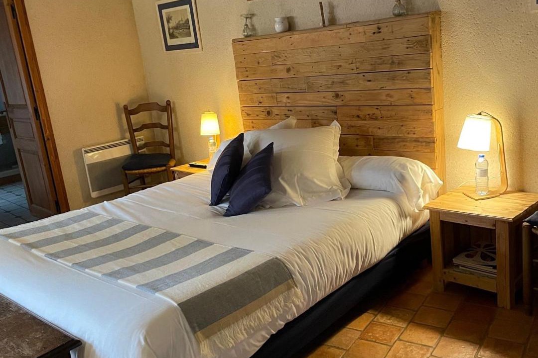 Photo of Bedroom in Solesmes