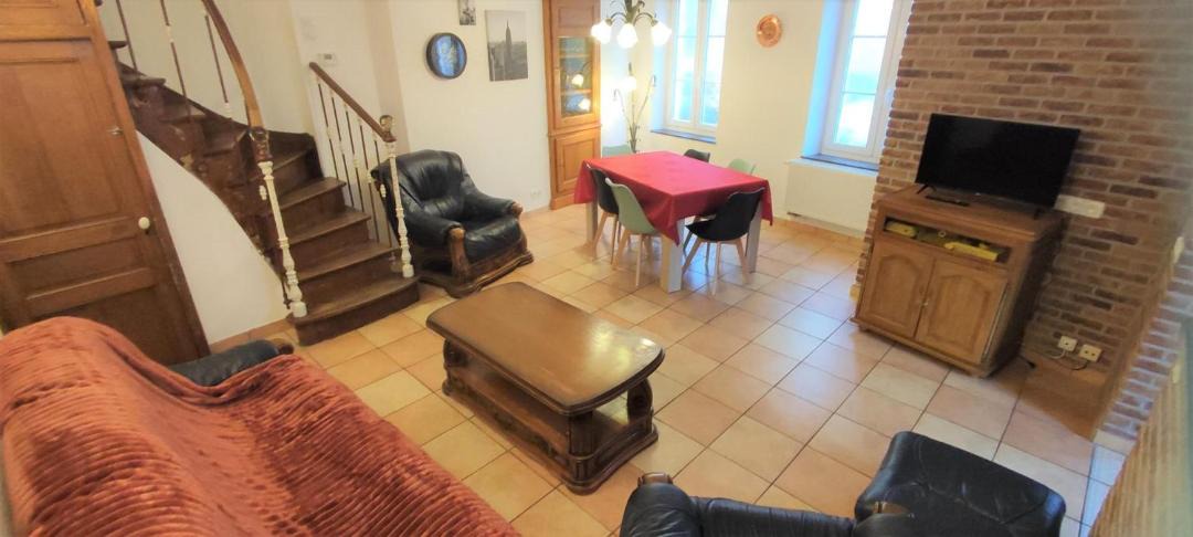 Photo of Livingroom in Fumay
