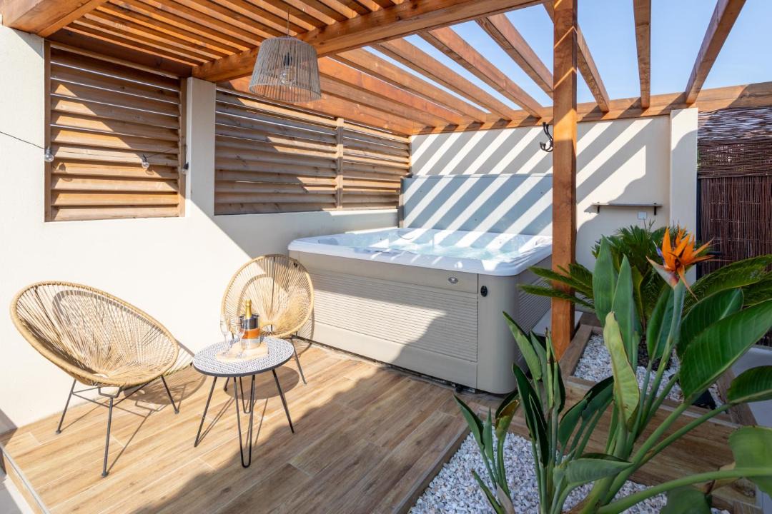 Photo of Patio Balcony in Le Somail