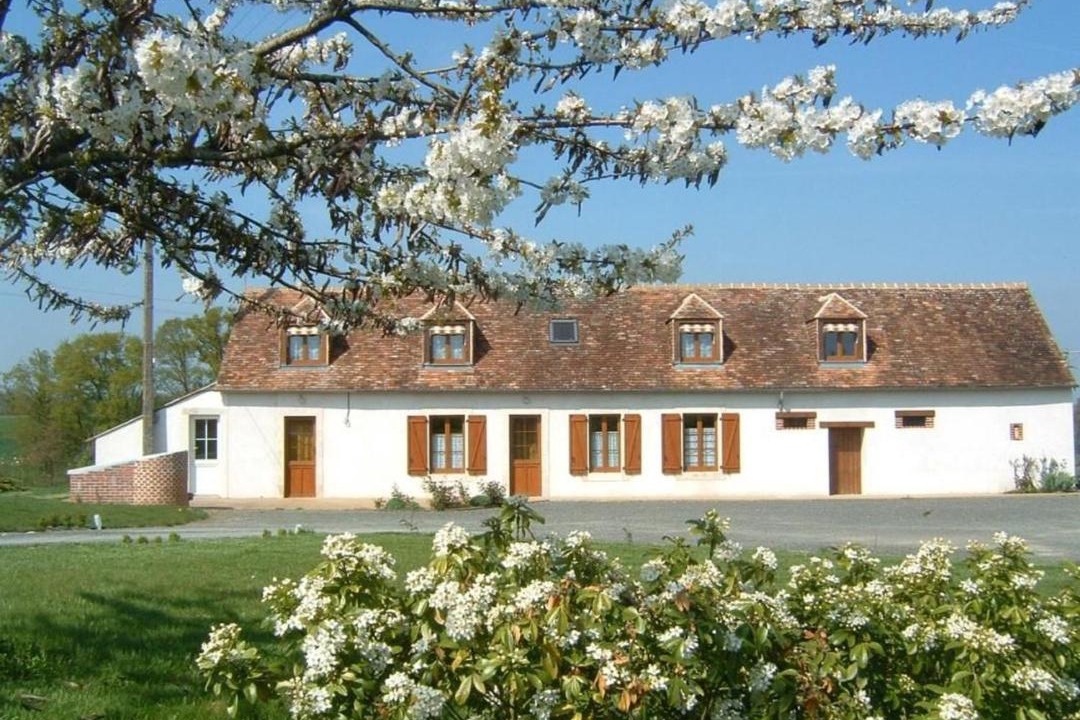 Photo of Buildings in Chaufour-Notre-Dame