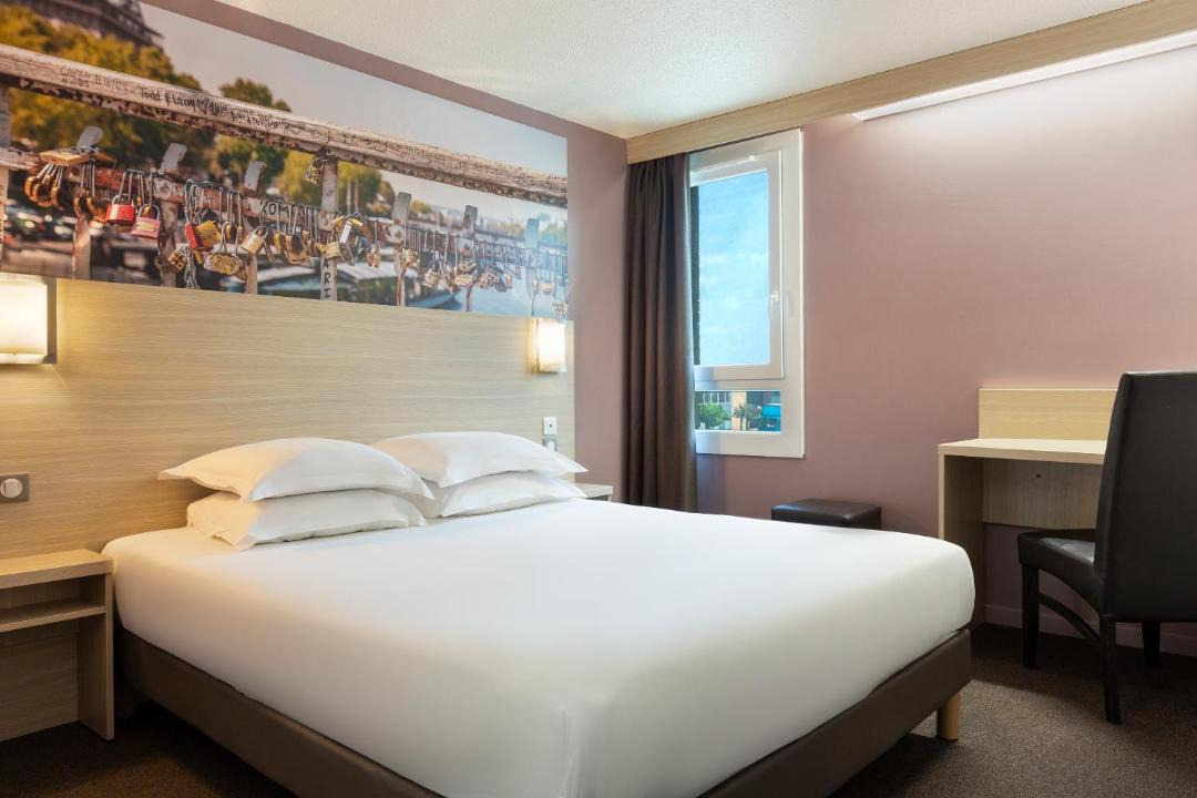 Photo of Bedroom in Chelles