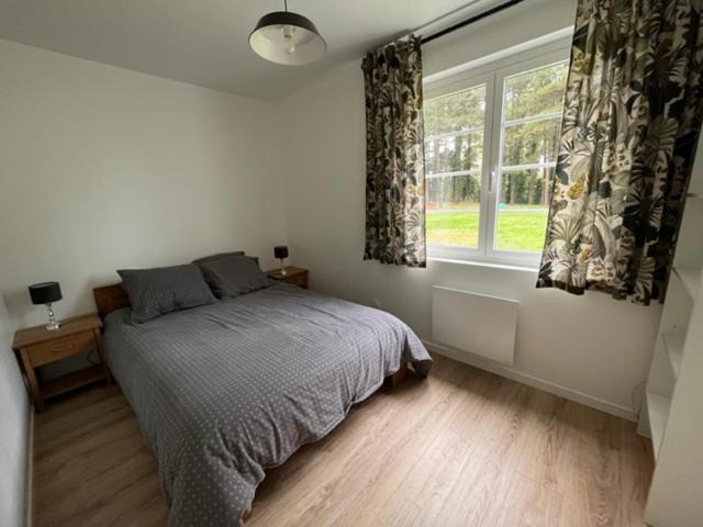 Photo of Bedroom in Saint-Quentin-en-Tourmont