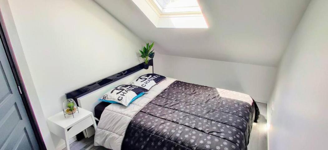 Photo of Bedroom in Montereau-Fault-Yonne