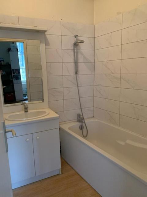 Photo of Bathroom in Argentan