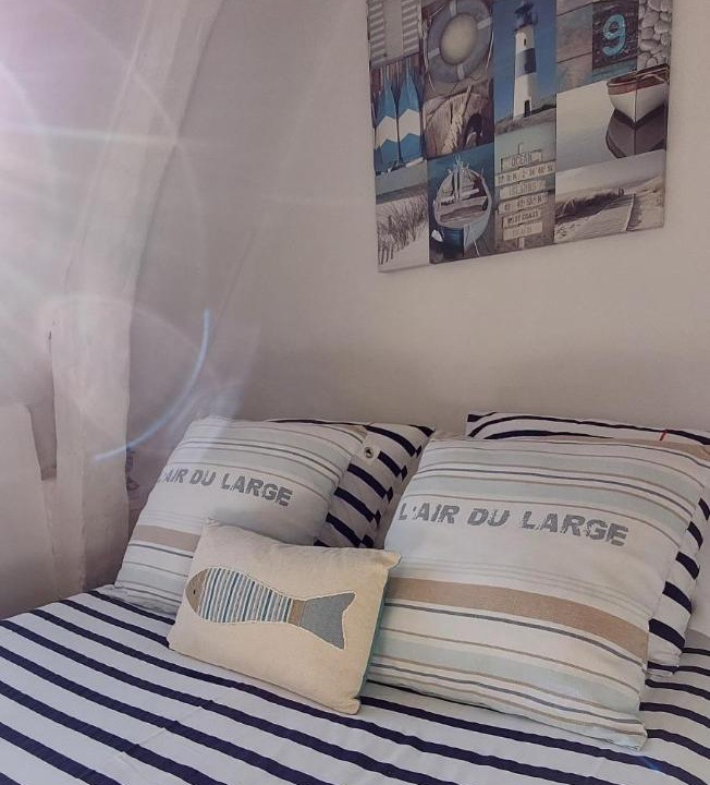 Photo of Bedroom in Dieppe