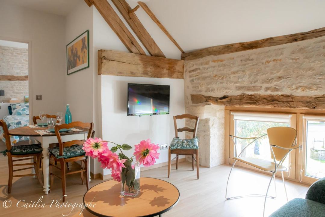 Photo of Livingroom in Chailly-sur-Armancon