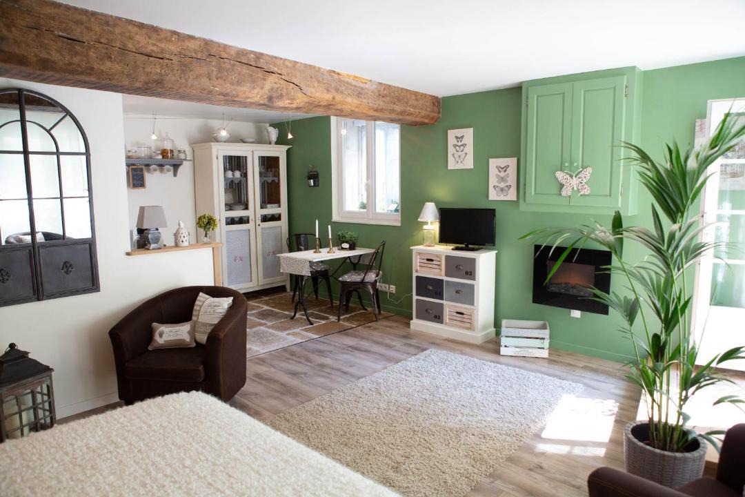Photo of Livingroom in Pommard