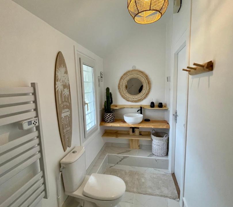 Photo of Bathroom in Morsang-sur-Seine