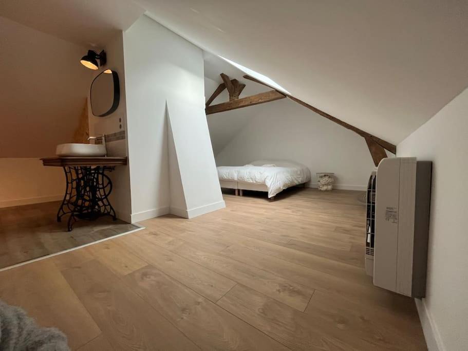 Photo of Bedroom in Blerancourt