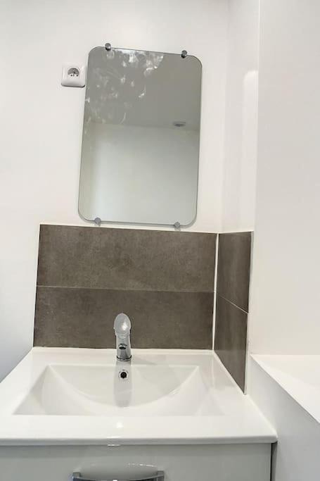 Photo of Bathroom in Saint-Quentin