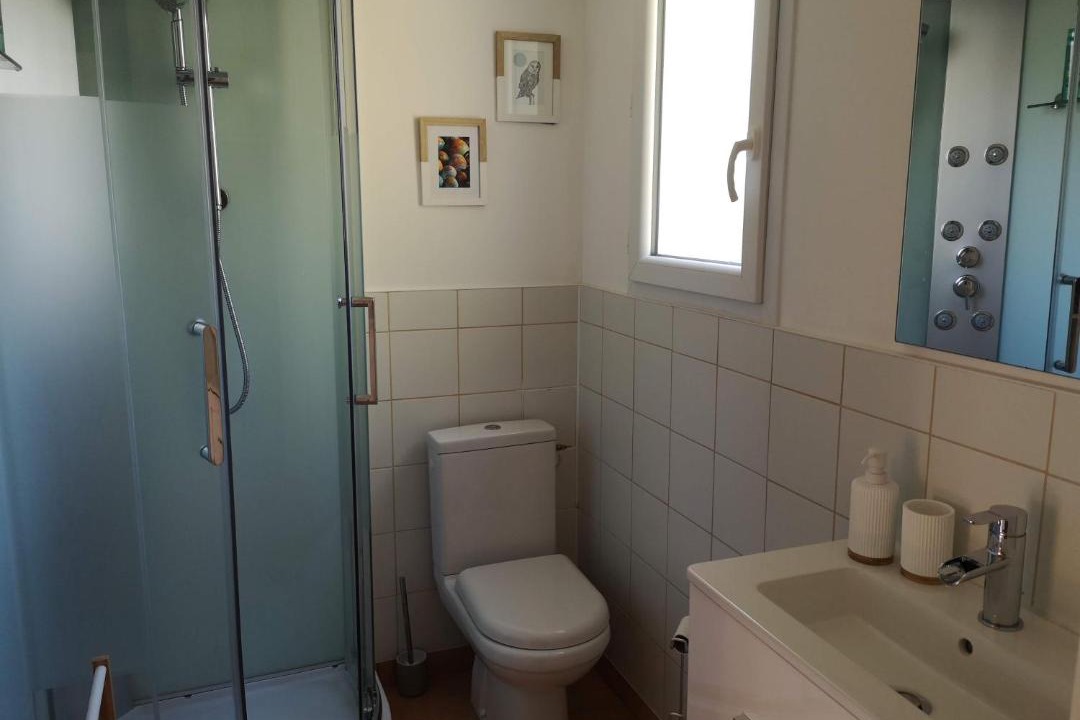 Photo of Bathroom in Hericy