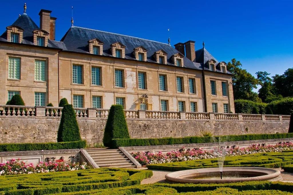 Photo of Buildings in Auvers-sur-Oise