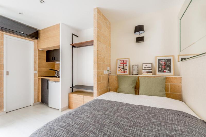 Photo of Bedroom in Levallois-Perret