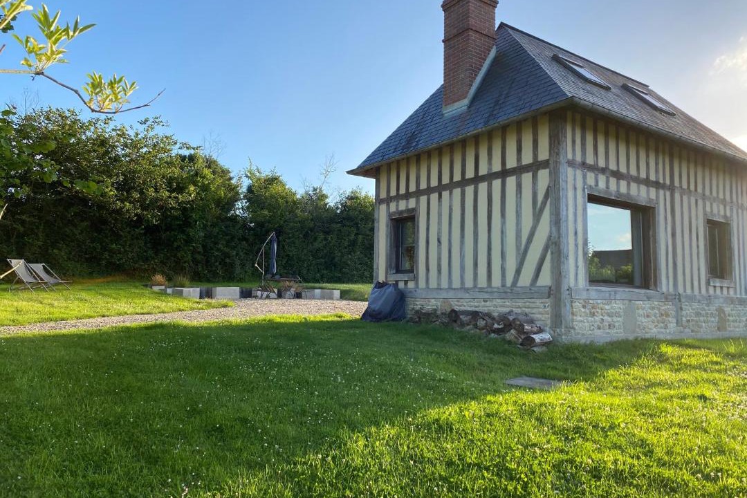 Photo of Buildings in Les Authieux-sur-Calonne