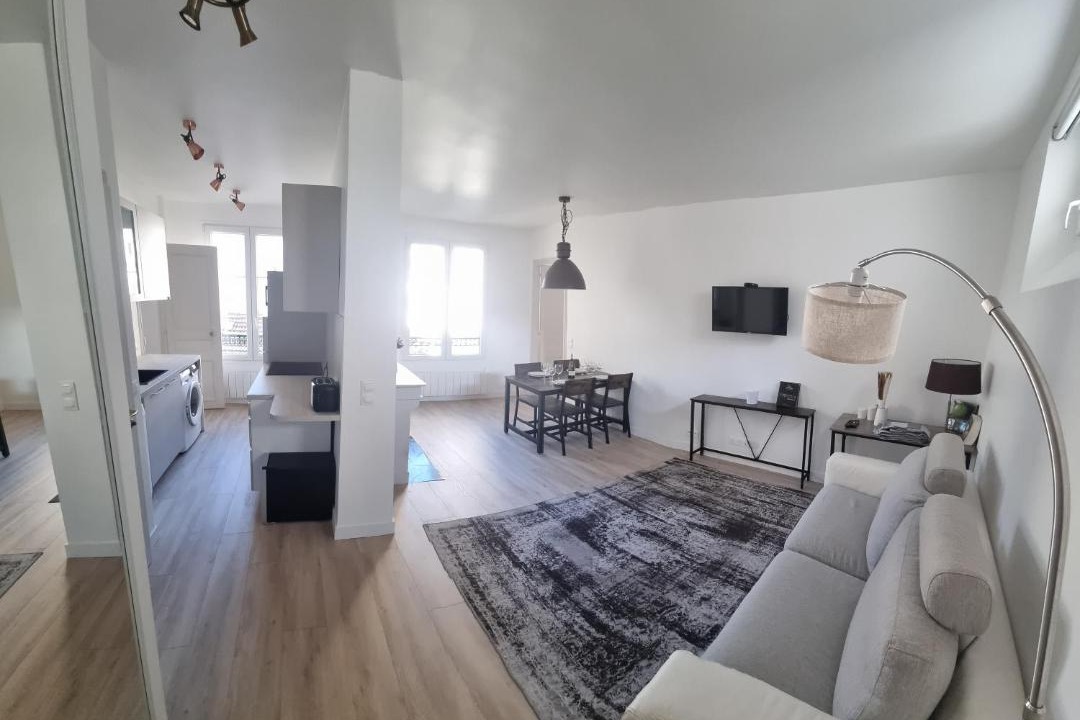 Photo of Livingroom in Levallois-Perret
