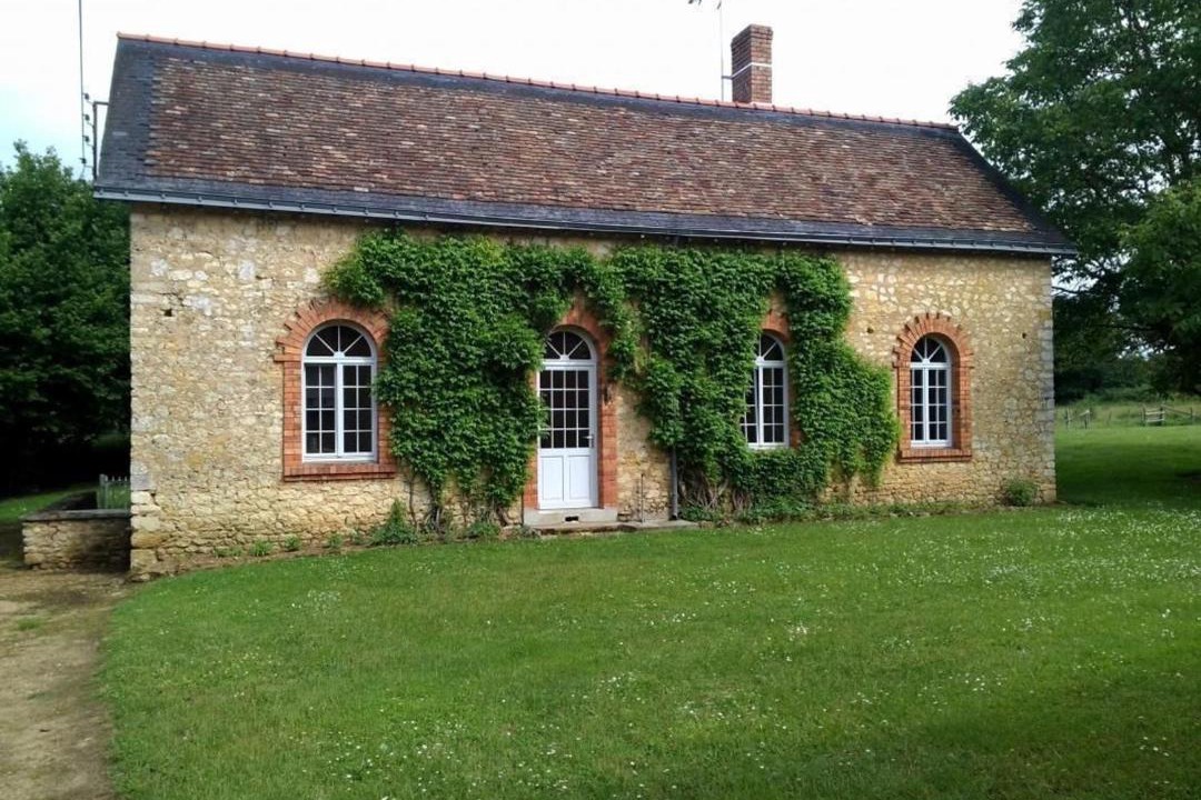 Photo of Buildings in Dureil
