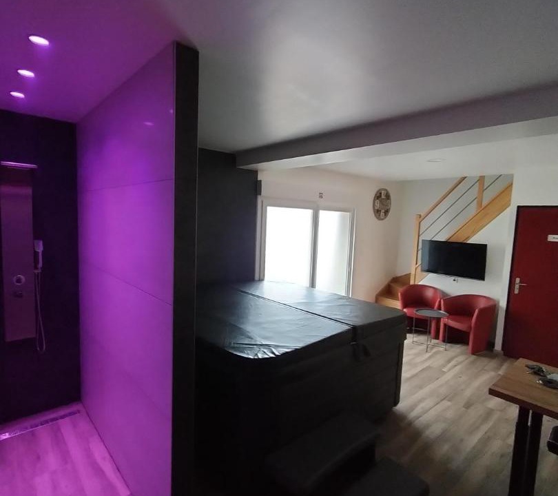Photo of Bedroom in Saint-Etienne-au-Mont