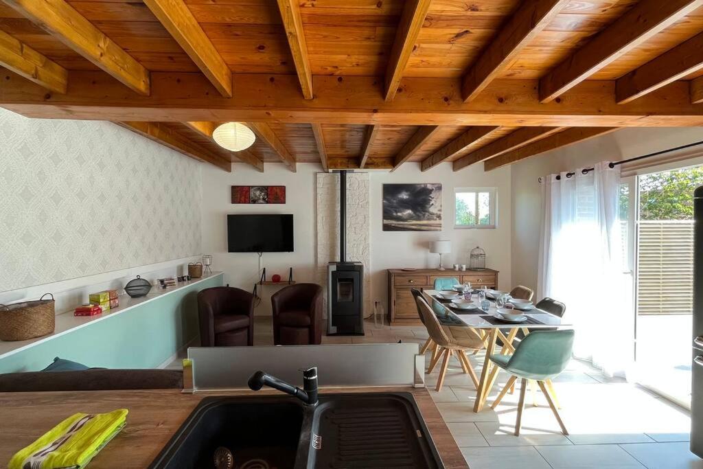 Photo of Livingroom in Arry