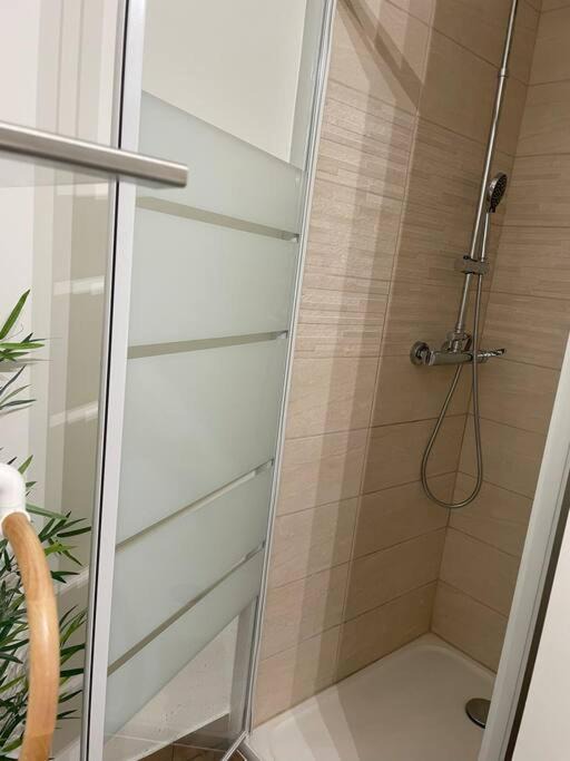 Photo of Bathroom in Bailly