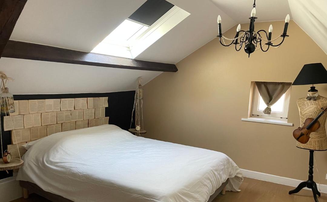 Photo of Bedroom in Maurois