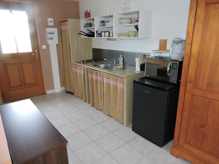 Photo of Kitchen in Saint-Nicolas-de-la-Haie