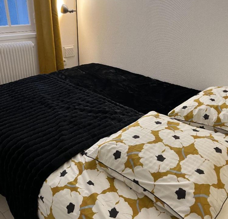 Photo of Bedroom in Notre-Dame