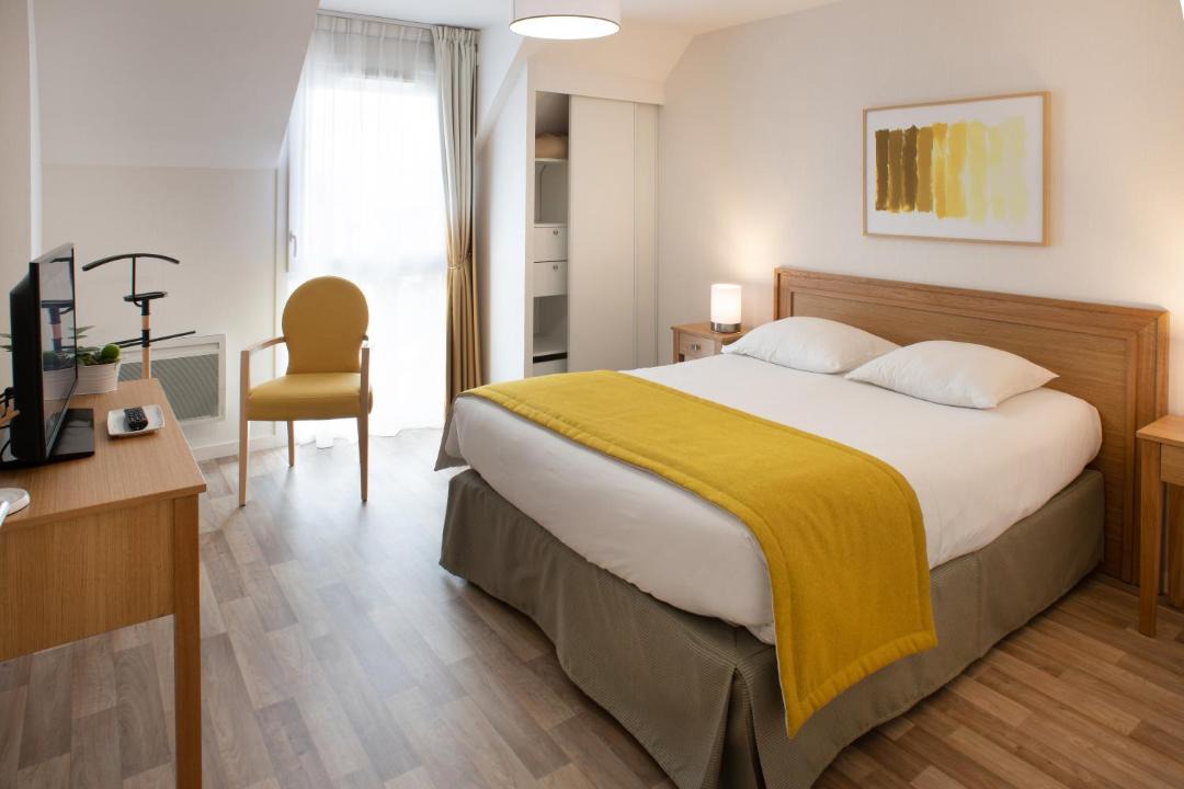 Photo of Bedroom in Soissons