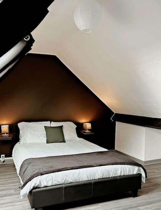 Photo of Bedroom in Saint-Pol-sur-Mer