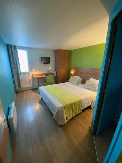 Photo of Bedroom in Port